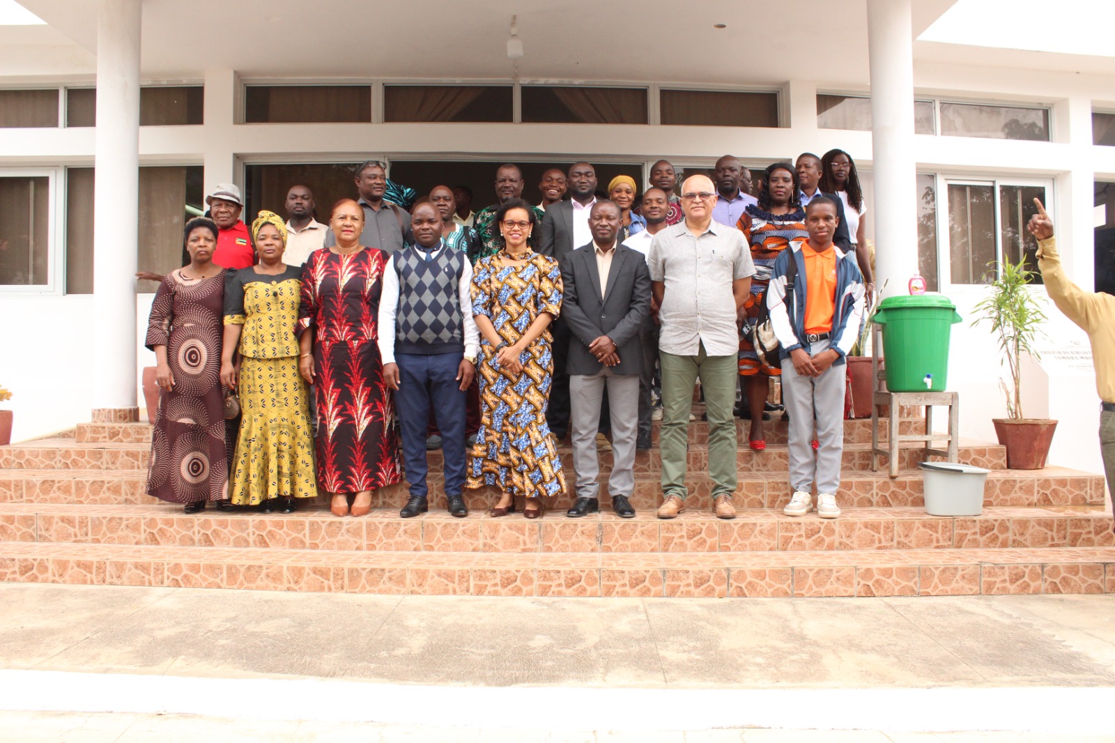 Comunidade académica do Instituto Messalo